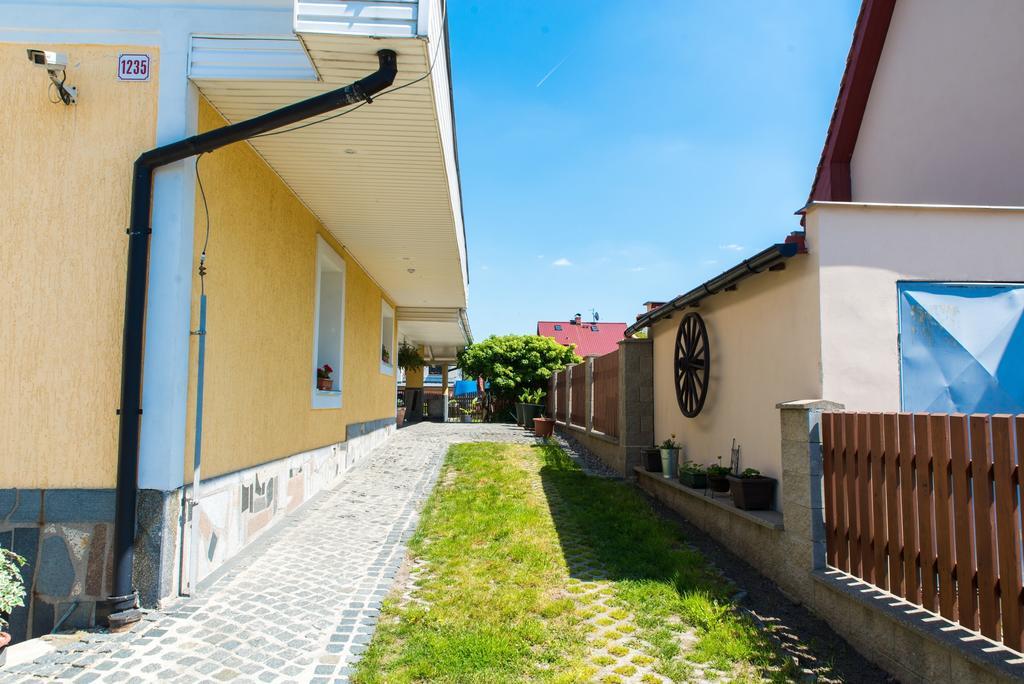 Hotel Penzion Slunce Česká Lípa Exterior foto